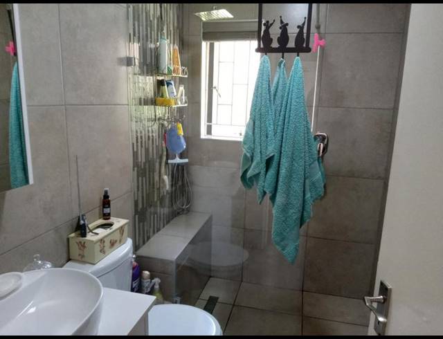 2 BEDROOM TOWNHOUSE FOR SALE IN GREENSTONE HILL